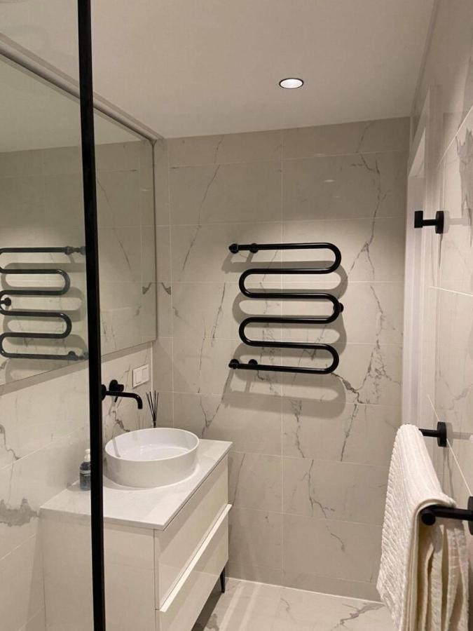 Vytautas Park Apartment With Free Parking Marijampole Ngoại thất bức ảnh